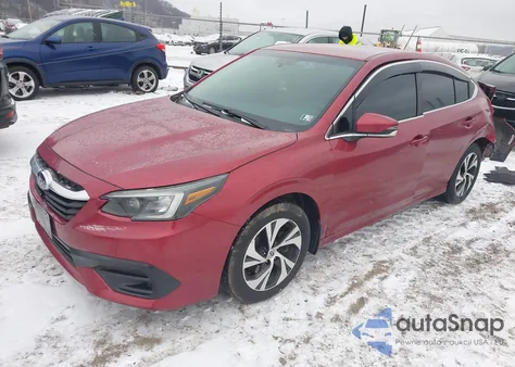 2021 Subaru Legacy Premium z USA, uszkodzony, nr VIN 4S3BWAC63M3015772